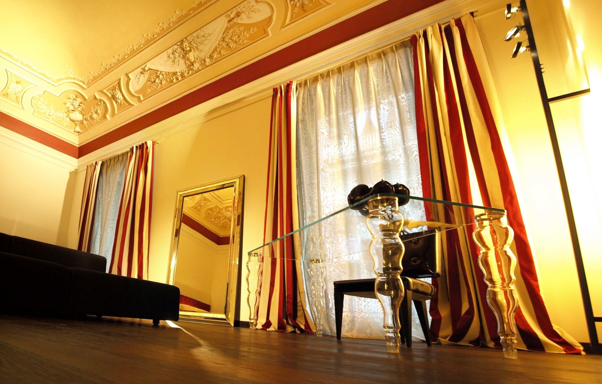 Hotel Romano House Catania Esterno foto