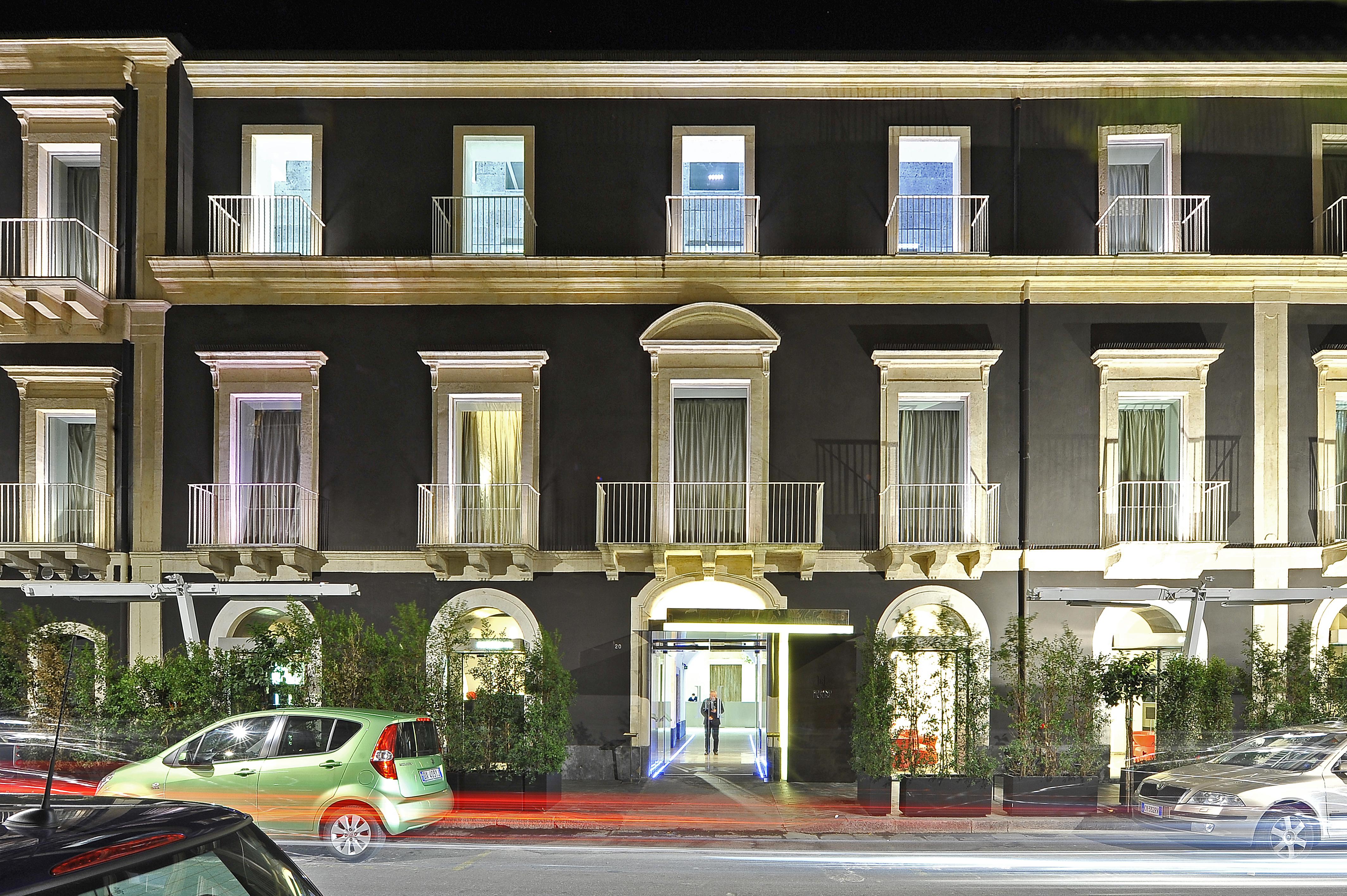 Hotel Romano House Catania Esterno foto